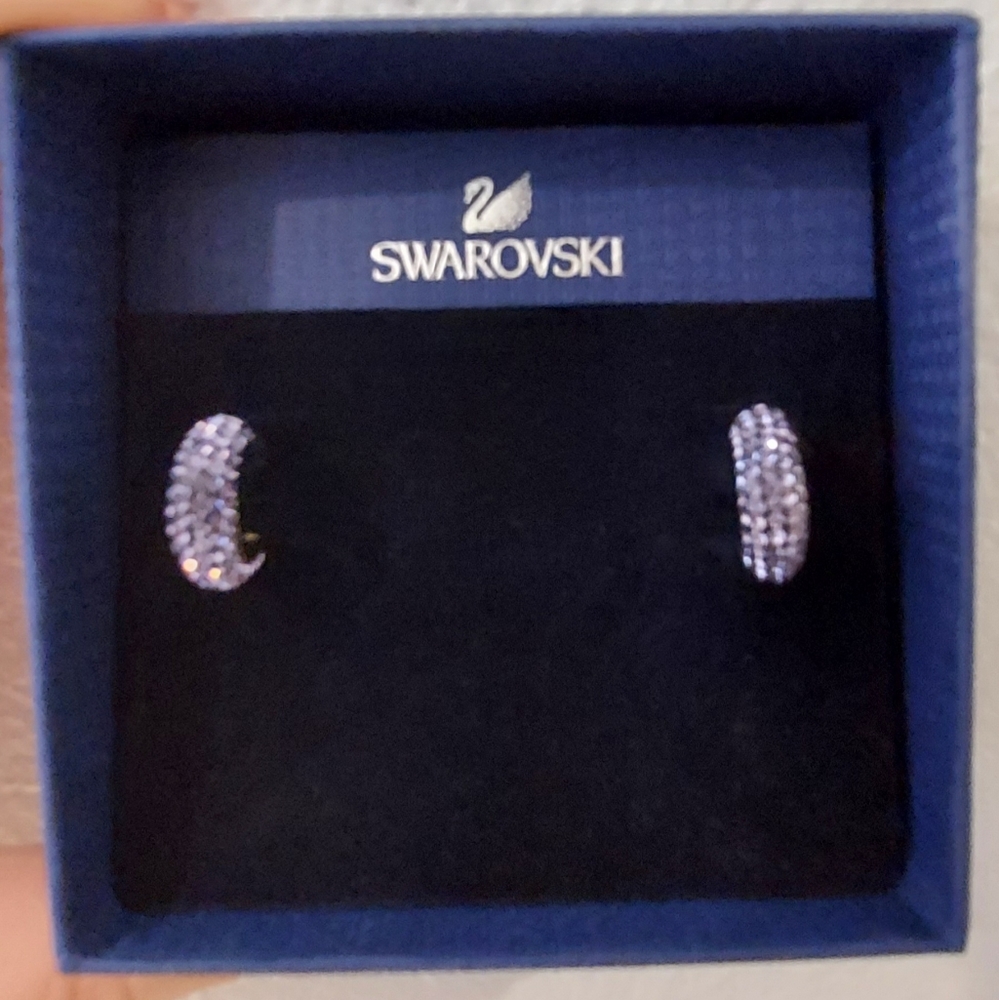 NWT Swarovski purple earrings